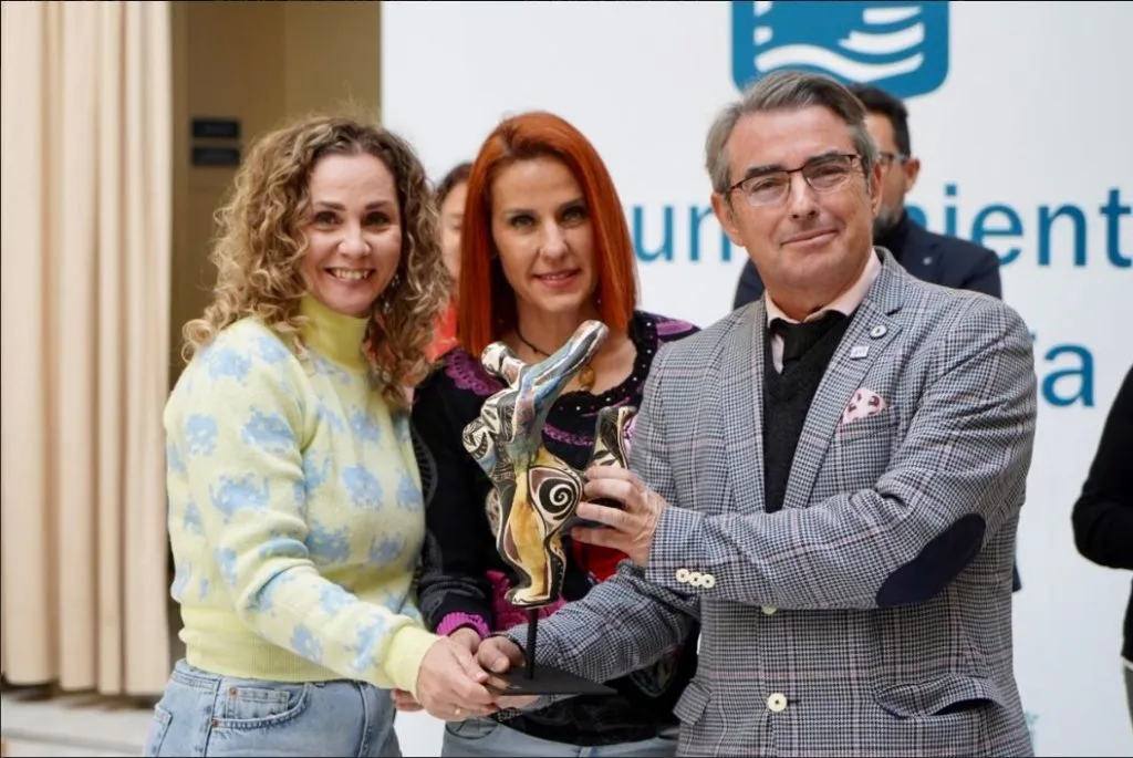 Ayuntamiento premio por la defensa Kartio